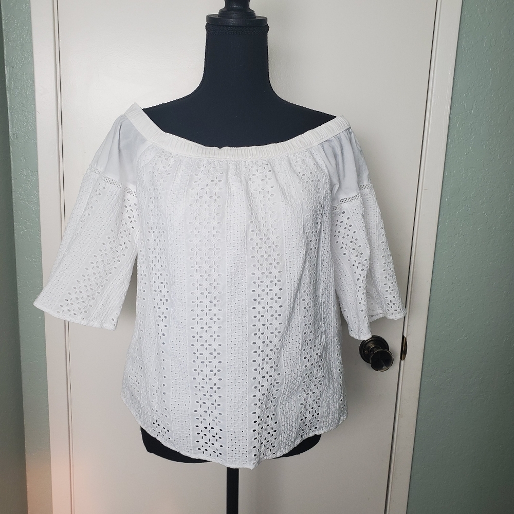 Abercrombie & Fitch Eyelet Bell Sleeve Milkmaid Twee Off Shoulder Neckline Top S